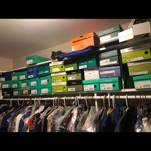 40 pairs of women shoes size 13M